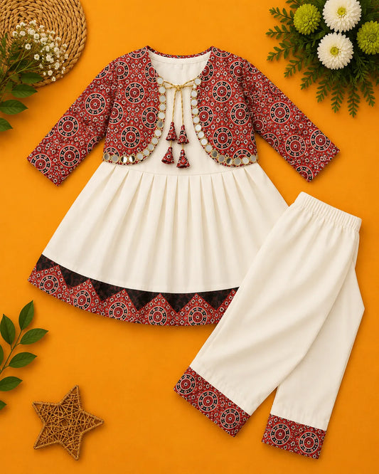 Ajrak Hoor